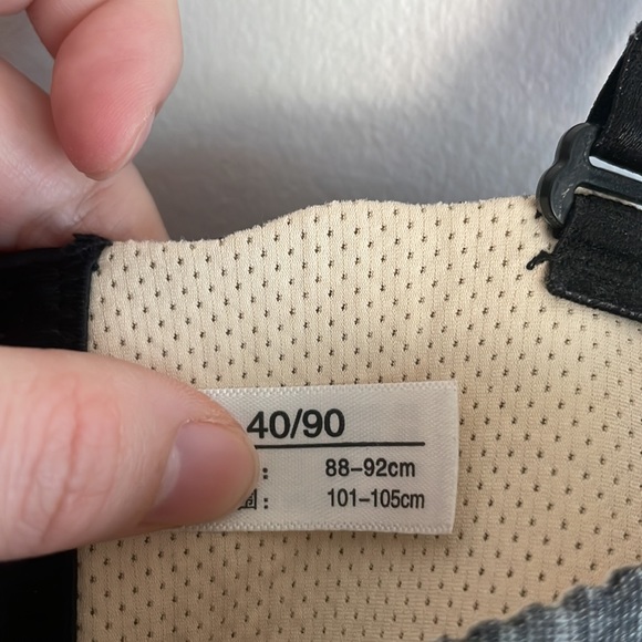 Wireless padded push-up bra - Picture 4 of 4